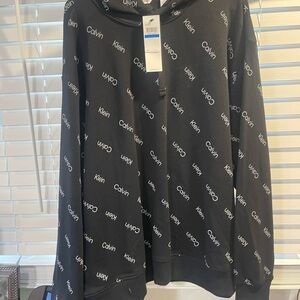 Calvin Kleins men’s hoodie size extra large new with tags